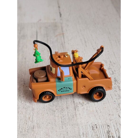 Hallmark mistletoe Mater Cars Disney Magic ornament Xmas - Picture 2 of 6